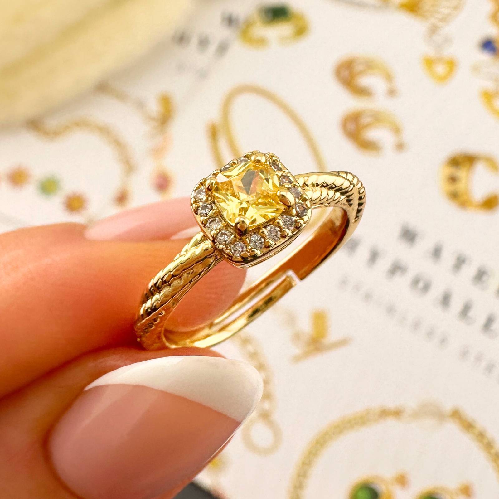 Golden Crystal Gold Plated Stainless Steel Ring - Nine2Nine