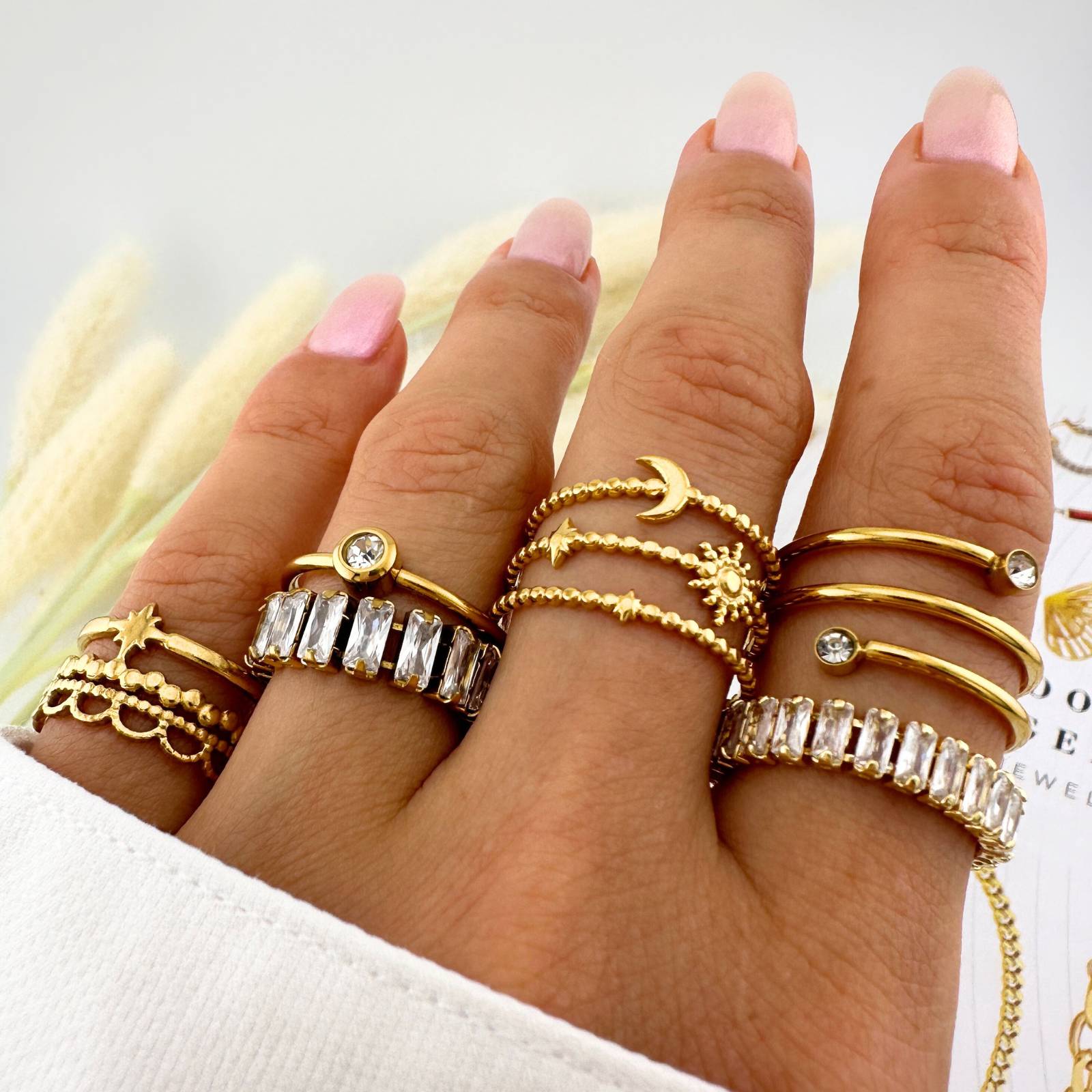 Twisted Gold Plated Stainless Steel Ring - Nine2Nine