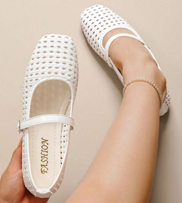 French Retro Hollow Mary Jane Flat Shoes for Women