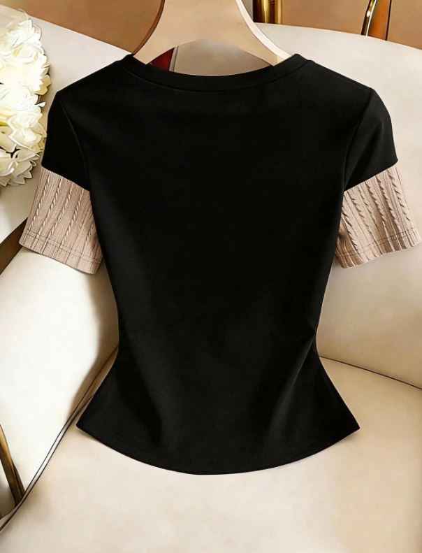 Franclia Women's Contrast Color Elegant Round Neck Short Sleeve Casual Knit T-Shirt, Ladies' Outdoor Top, Ladies' Commuting, Office Casual Top, Black Top, Ladies' Elegant Top, Summer Top